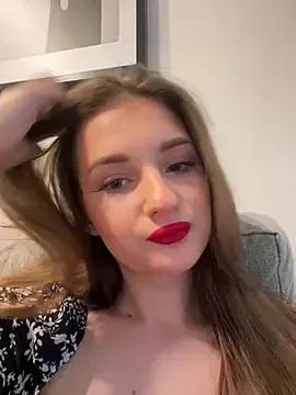 AdelinaEmber on StripChat 