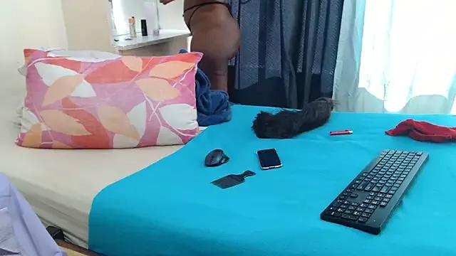 AfricanGemxx on StripChat 