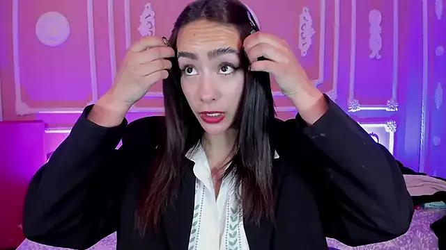 Discover slutty camwhore Aitana_johns aitana_johns from StripChat