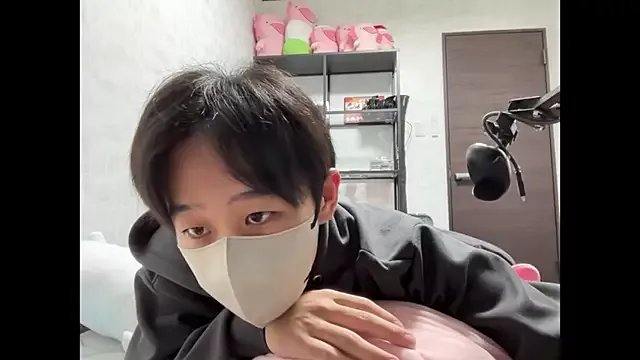 Freechat akkan_6868 on StripChat