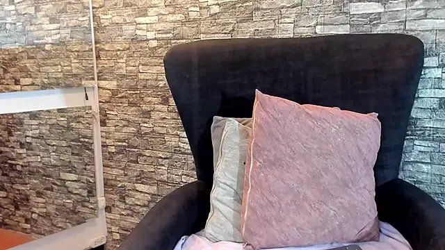 Freechat amanda_noir on StripChat