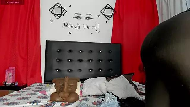 AmbarthSmiith2 on StripChat 