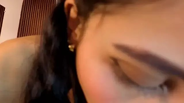 AmmyThompson__ on StripChat 