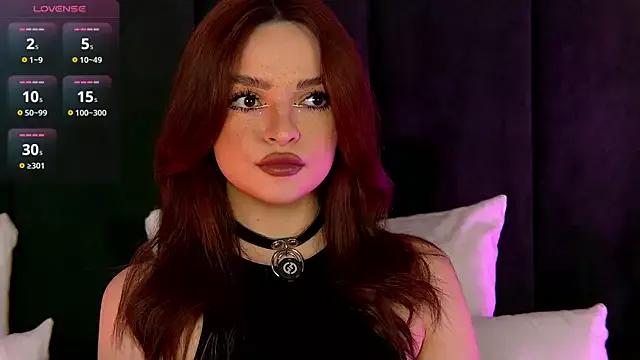 AnaWest on StripChat 