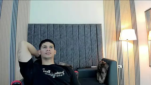 Freechat ANDRES_STUD on StripChat