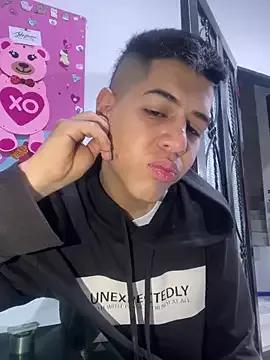 Freechat Angel_Khouri on StripChat