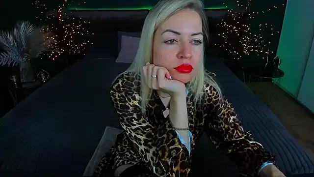 Anna_Snows on StripChat