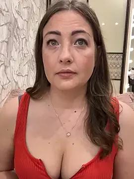 AnnaBri on StripChat