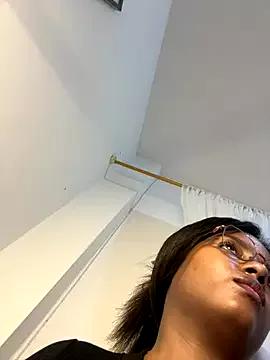 AnnePrince- on StripChat 