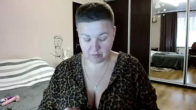 Annet1912 on StripChat