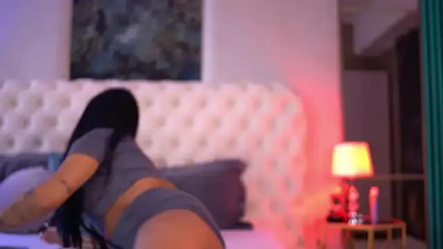 Freechat ArabellaPosh on StripChat