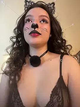 Freechat AriaHeavenss on StripChat