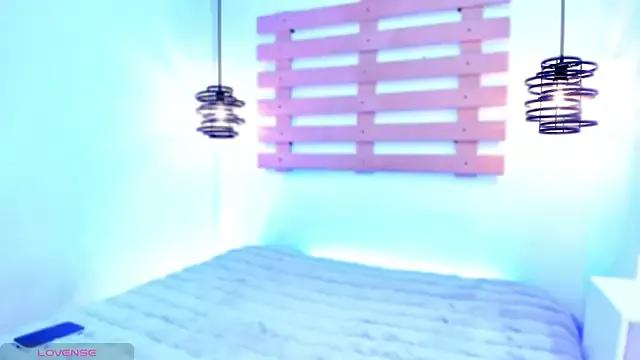 Freechat ArianaSantana on StripChat