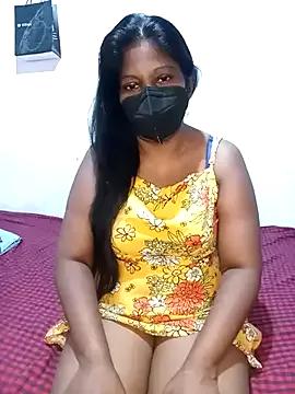 Aroma_Sl from StripChat