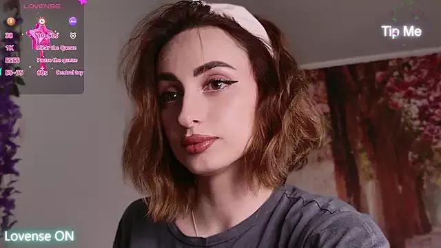 AuraPure on StripChat 