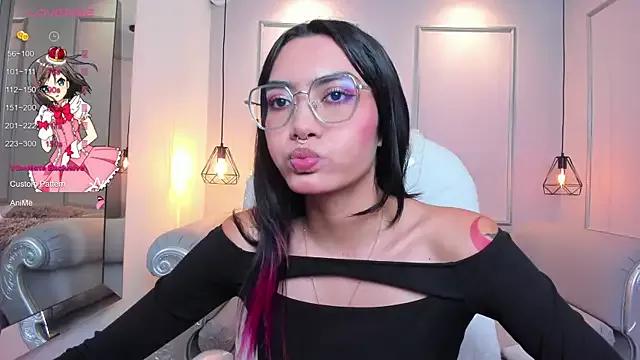 Private AzuraKindong on StripChat