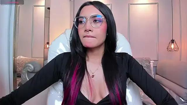 Private AzuraKindong on StripChat