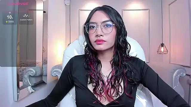 Private AzuraKindong on StripChat