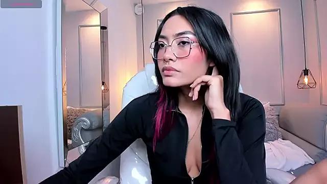 Private AzuraKindong on StripChat