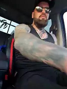 Freechat Beardedtattood on StripChat