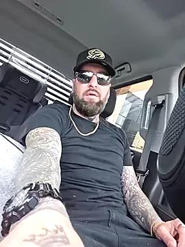 Freechat Beardedtattood on StripChat