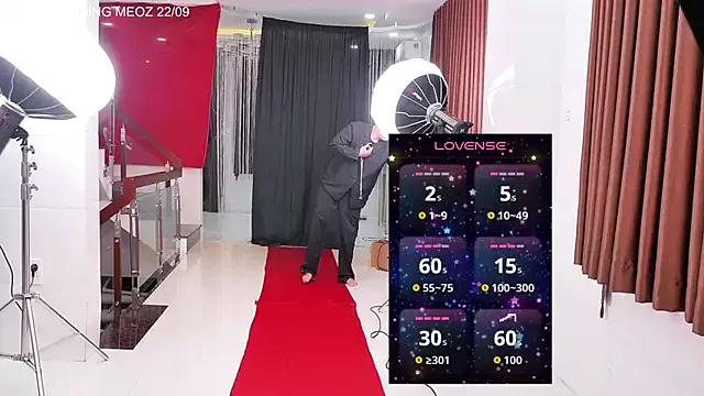 Beibei_babii86 on StripChat