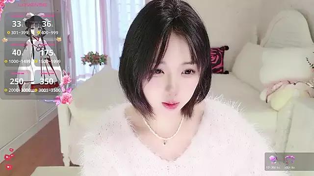 Bella-ox from StripChat