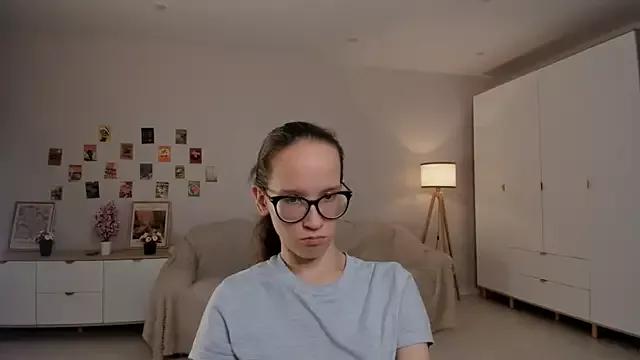 BettyBrowni on StripChat 