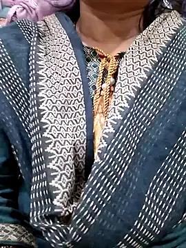 Cute Bhabhi_desi12 wants you to fuck their body now Bhabhi_desi12 from StripChat