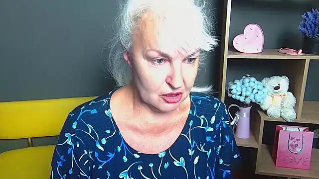 Freechat BlondyLeeBest on StripChat