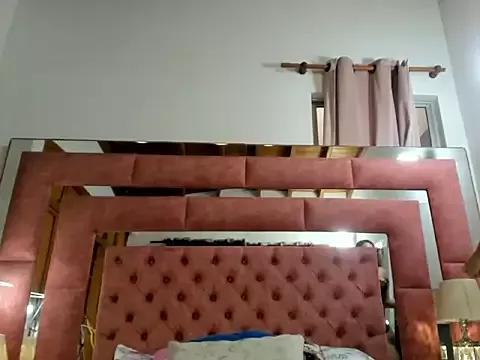 briana_wonder69xxx on StripChat 