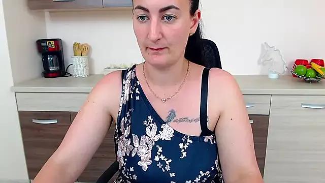 Freechat BrianaJoy on StripChat