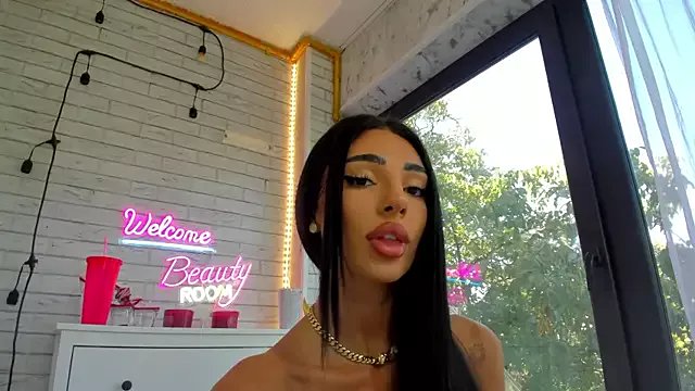 Freechat Britney_Charm_ on StripChat