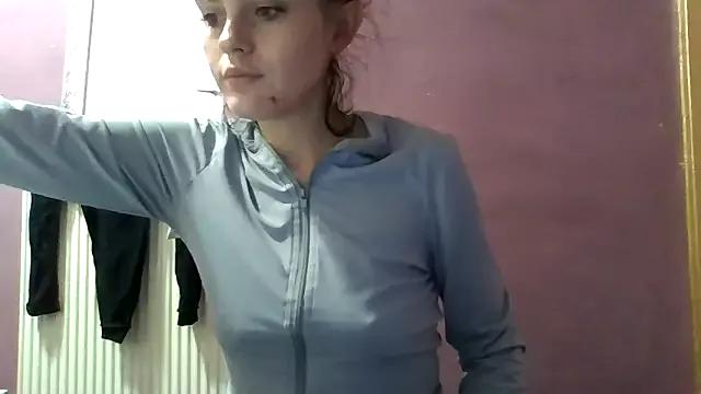 Camwithchlox from StripChat