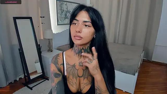 Freechat CharimgSabrina on StripChat