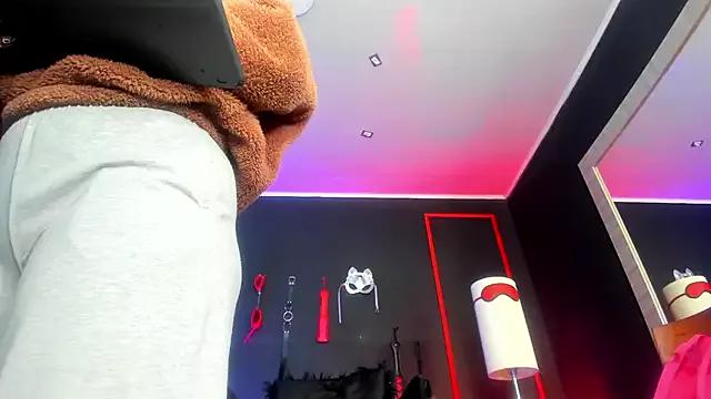 Freechat CharlotteScotte on StripChat