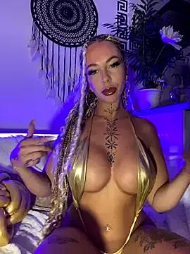 Freechat CheekyChels on StripChat