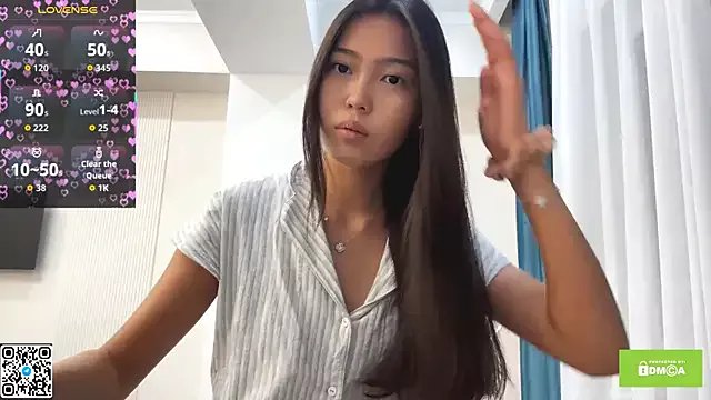 Freechat Ckusatori on StripChat