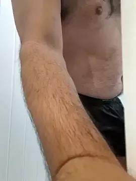 CloudyMuscleBeefy from StripChat