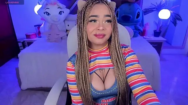 Freechat conny__curly on StripChat