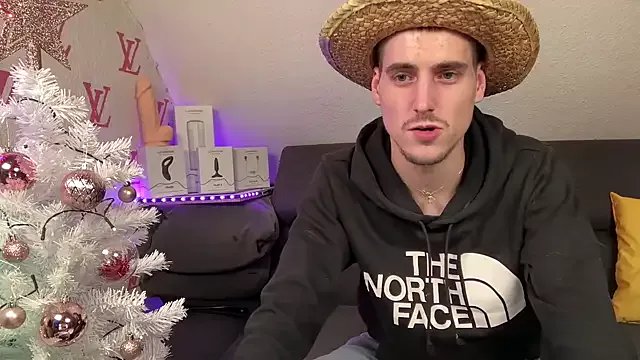 Freechat Cookieboy88 on StripChat