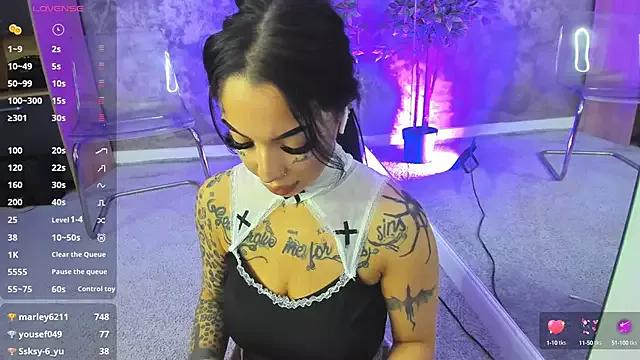 Freechat CreamyInkky_ on StripChat