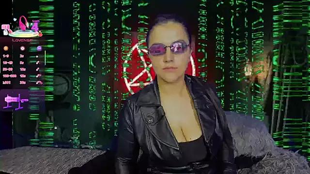 Freechat cristina_blu21 on StripChat