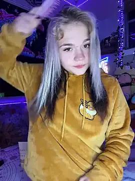 Checkout 23 years old Cutiepiespanks from StripChat Cutiepiespanks from StripChat