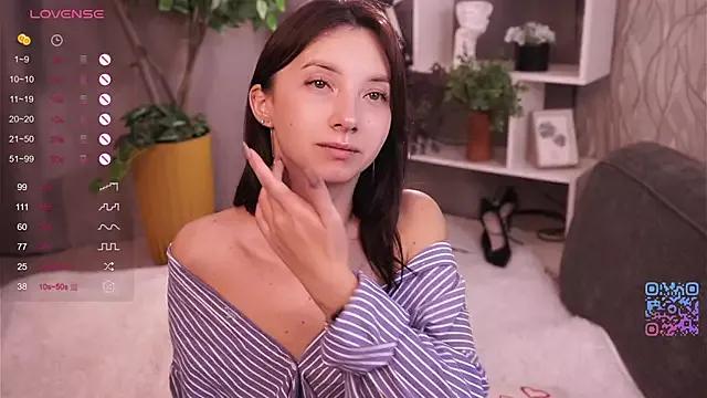 Freechat DaisyBlaze on StripChat