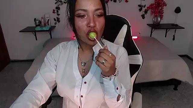 Freechat Dakota_ro on StripChat