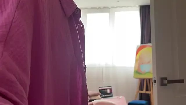 Freechat daniellia_ on StripChat