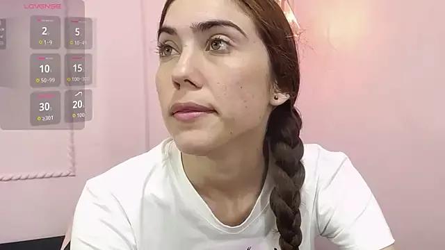 Freechat danna7cute on StripChat