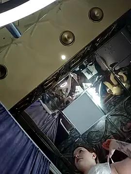 Dari_Toy_ from StripChat