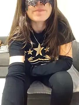 Freechat Derin_00 on StripChat